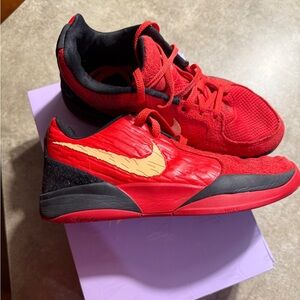 Nike JA Morant “Nightmares” size youth 6. Women’s 7.5 Comes with original box.